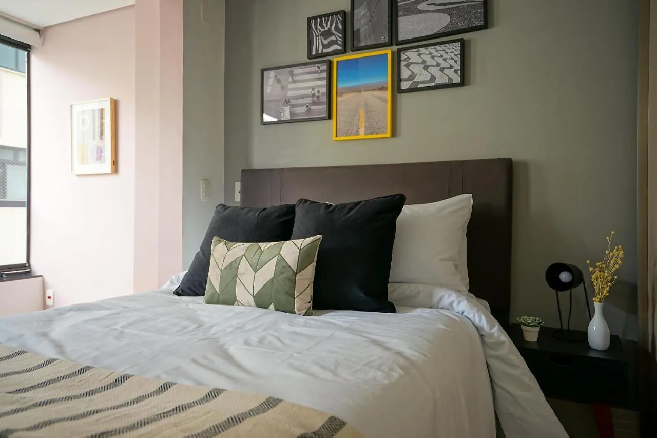 Studio Com Garagem, Academia E Piscina No Predio - Vila Olimpia Apartment Sao Paulo
