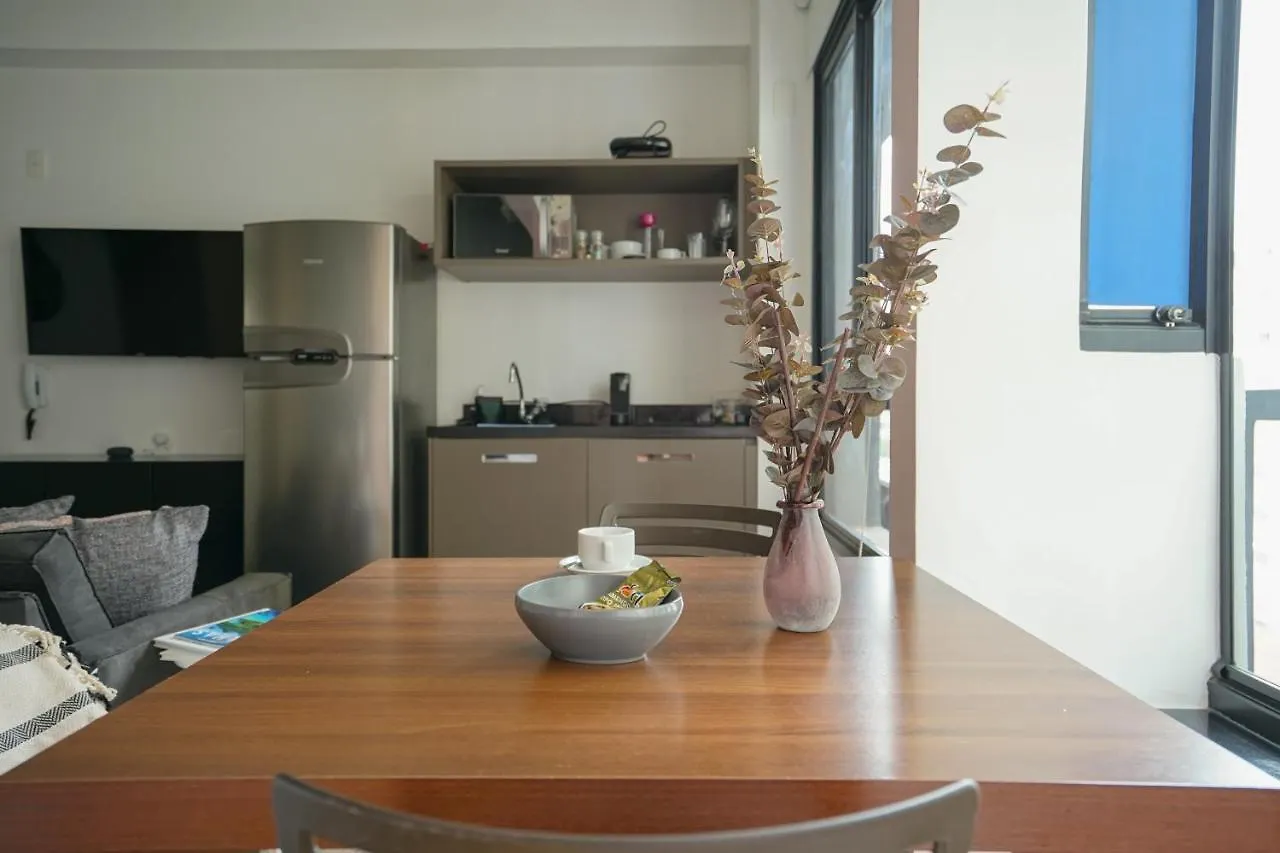 Studio com garagem, academia e piscina no prédio - Vila Olímpia Apartamento São Paulo