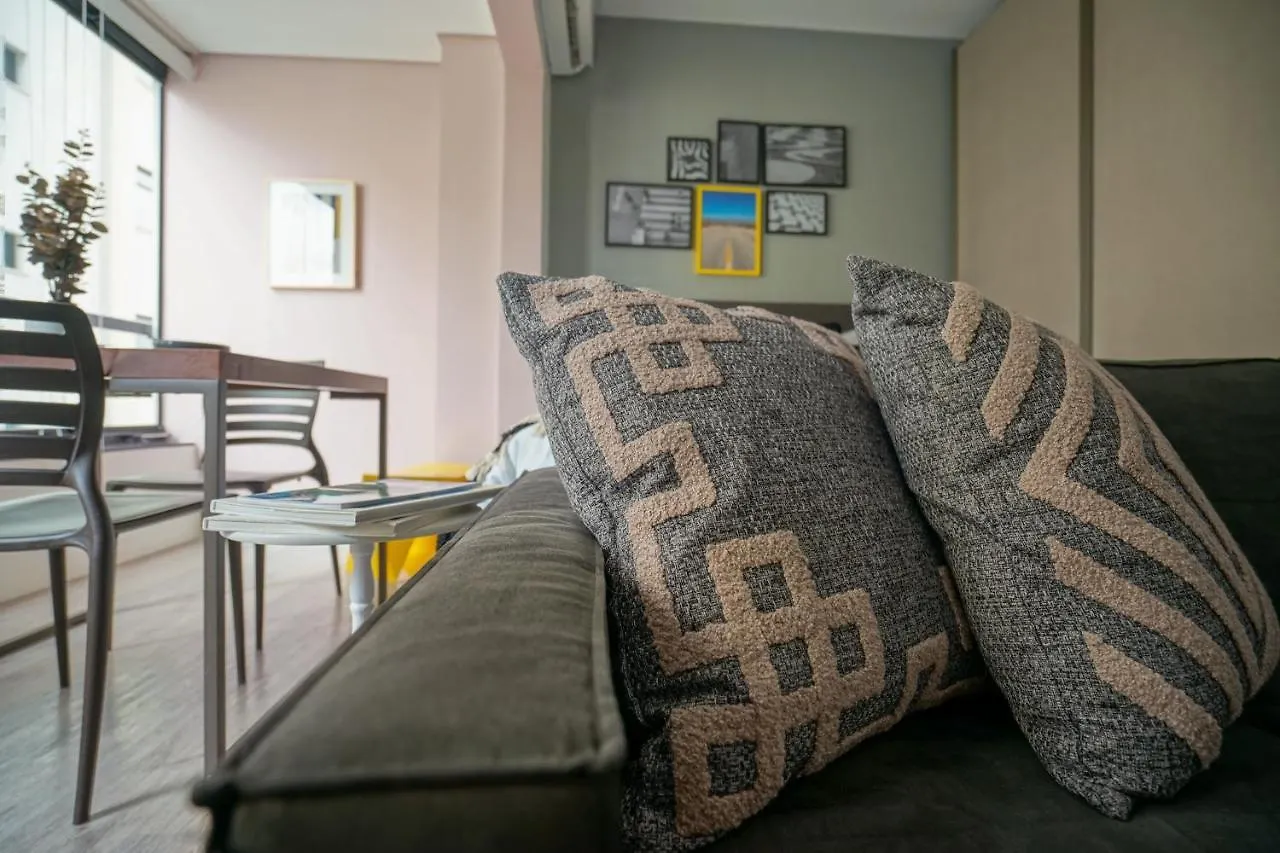 Studio com garagem, academia e piscina no prédio - Vila Olímpia Apartamento São Paulo