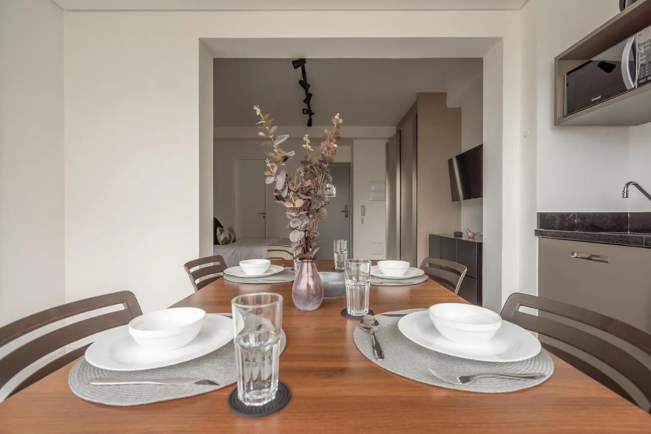 Studio com garagem, academia e piscina no prédio - Vila Olímpia Apartamento São Paulo