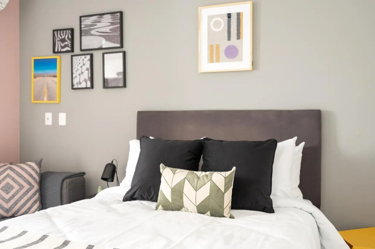 Studio Com Garagem, Academia E Piscina No Predio - Vila Olimpia Apartment Sao Paulo